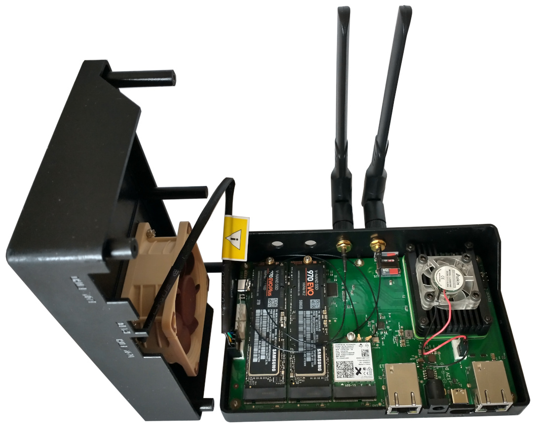 CM4-WRT-A baseboard in open 3D printed case